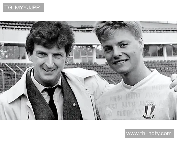 天才足球员的成长之路与传奇人生探索 天才足球员的成长之路与传奇人生探索