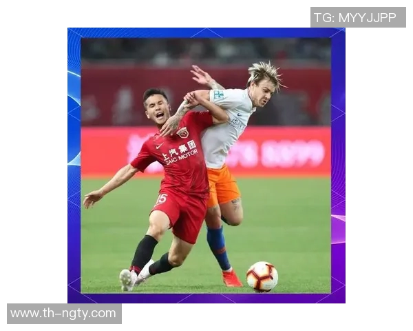 足球踢中要害的技巧与策略解析助你成为场上明星球员